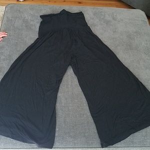 Motherhood maternity capris